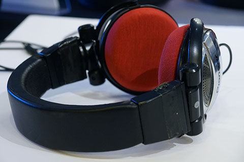 Pioneer SE-MJ5의 이어패드에 대한 mimimamo의 대응