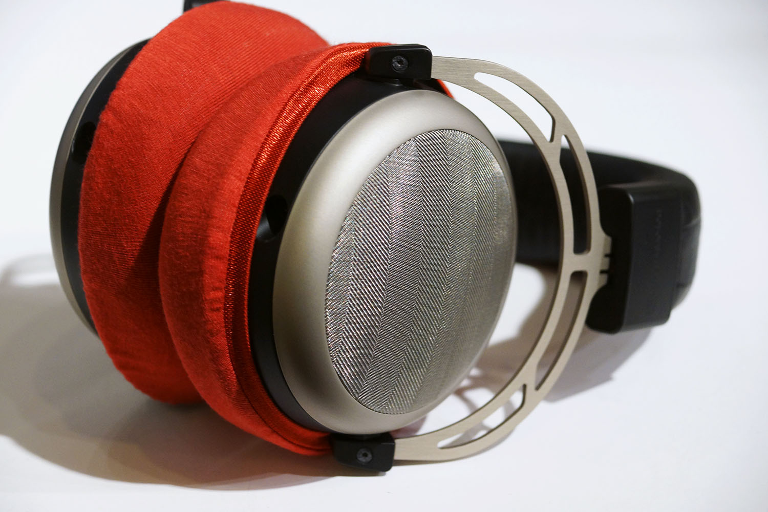 Beyerdynamic T1 2nd Generation의 이어패드에 대한 mimimamo의 대응