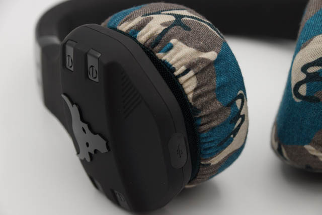 JBL UA Sport Wireless Train의 이어패드에 대한 mimimamo의 대응