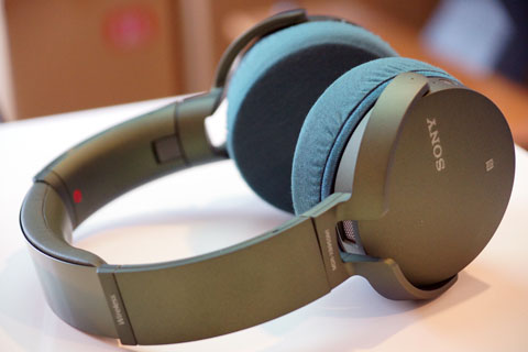Sony MDR-XB950N1의 이어패드에 대한 mimimamo의 대응