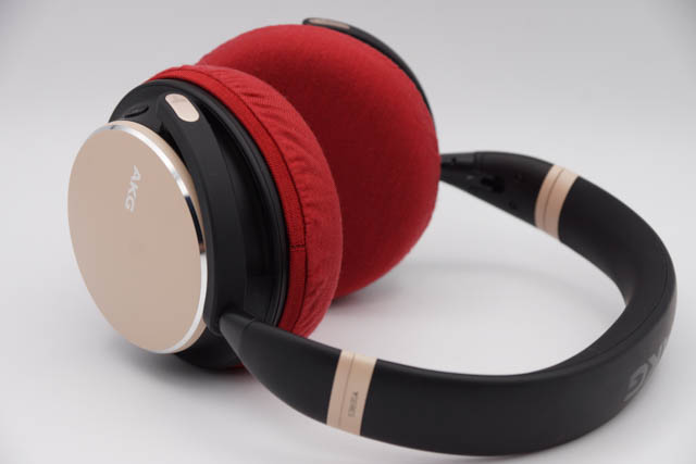 AKG Y600NC WIRELESS의 이어패드에 대한 mimimamo의 대응