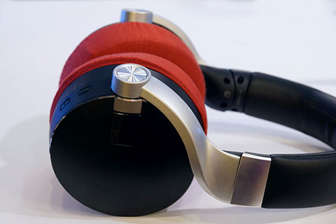 Clarion ZH700FF의 이어패드에 대한 mimimamo의 대응