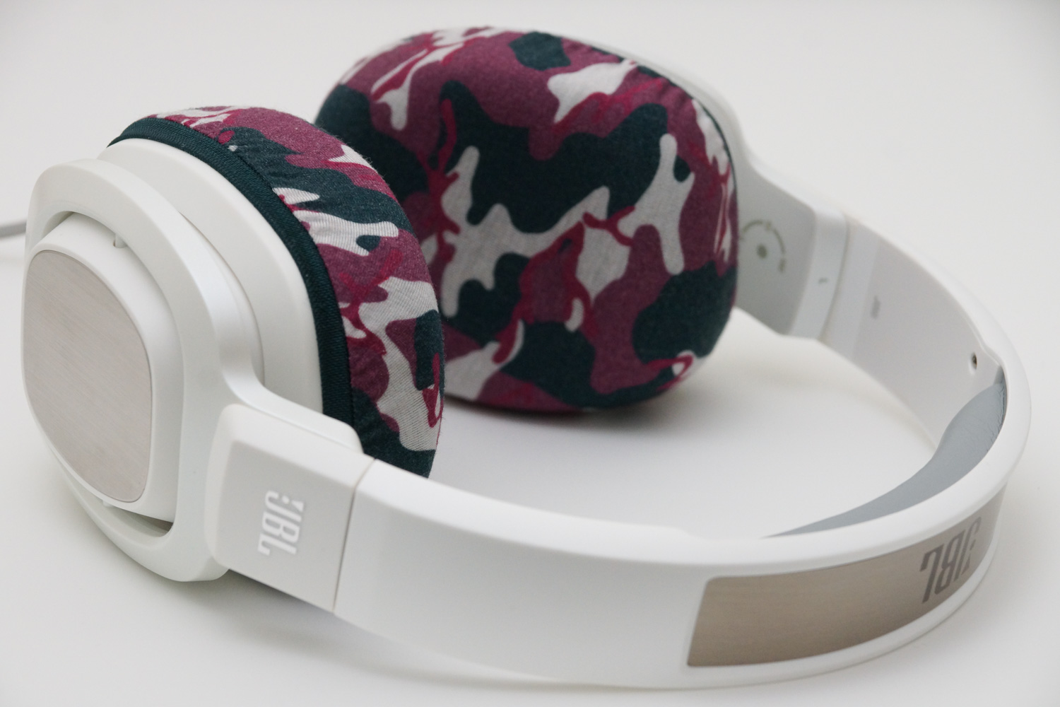 JBL J88のイヤーパッド與mimimamo兼容