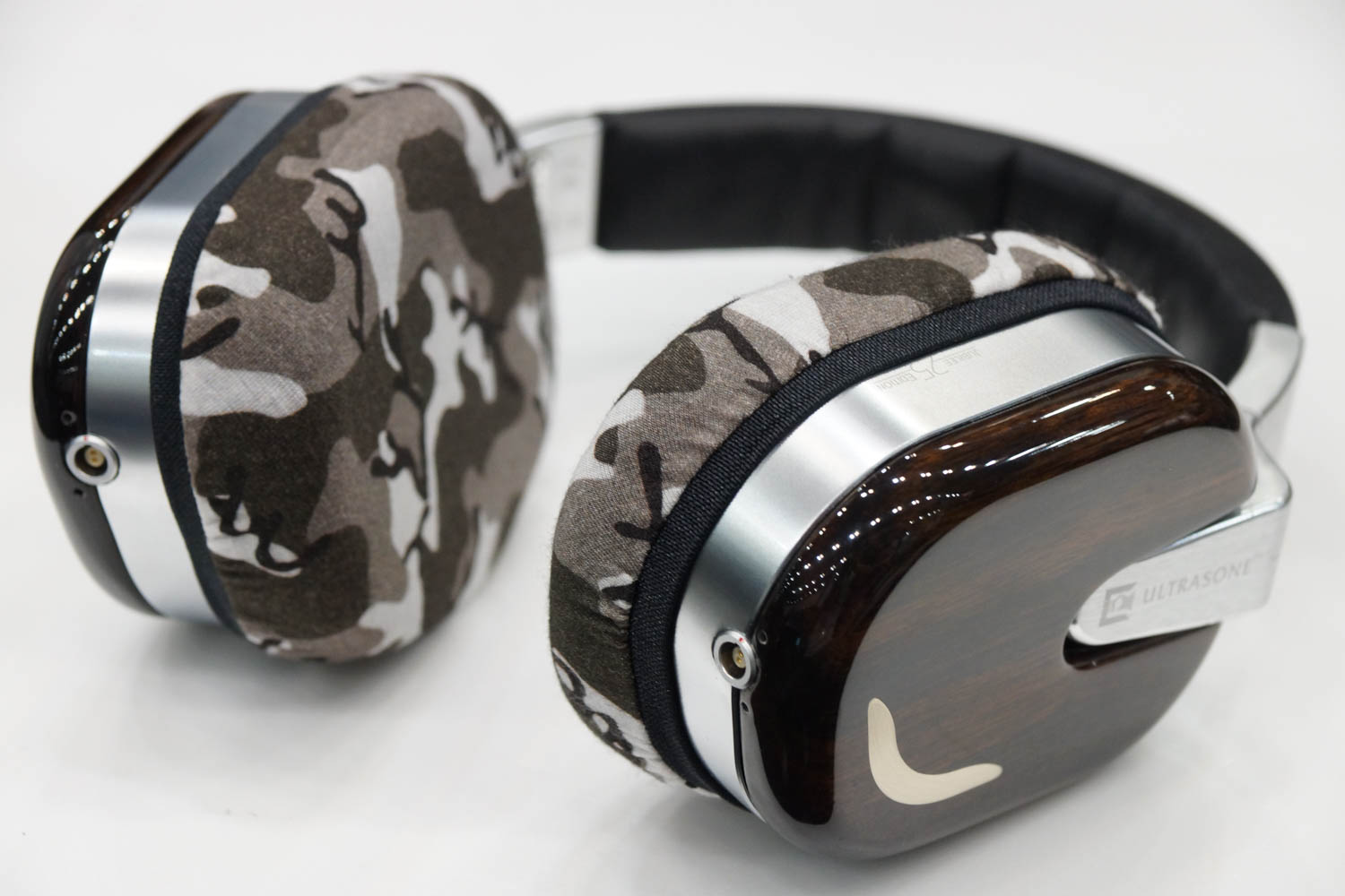 ULTRASONE JUBILEE 25 EDITIONのイヤーパッド與mimimamo兼容
