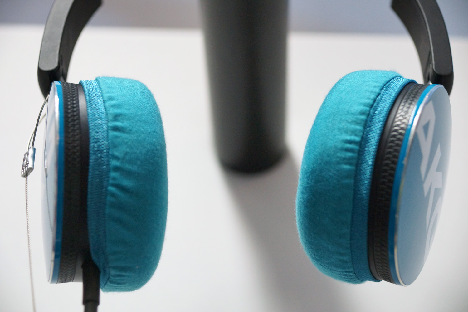 AKG Y50のイヤーパッド與mimimamo兼容
